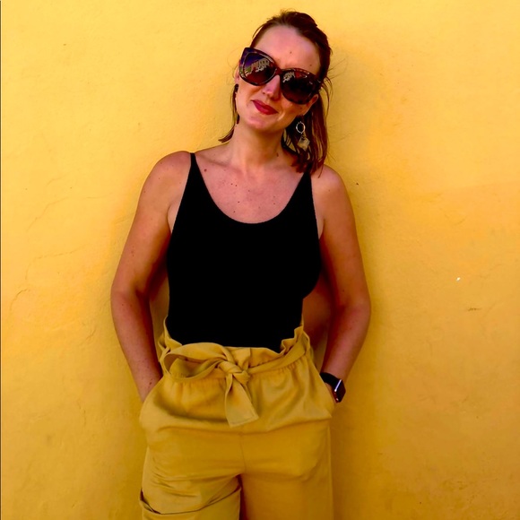 Meet your Posher, Natasha - Picture 1 of 1